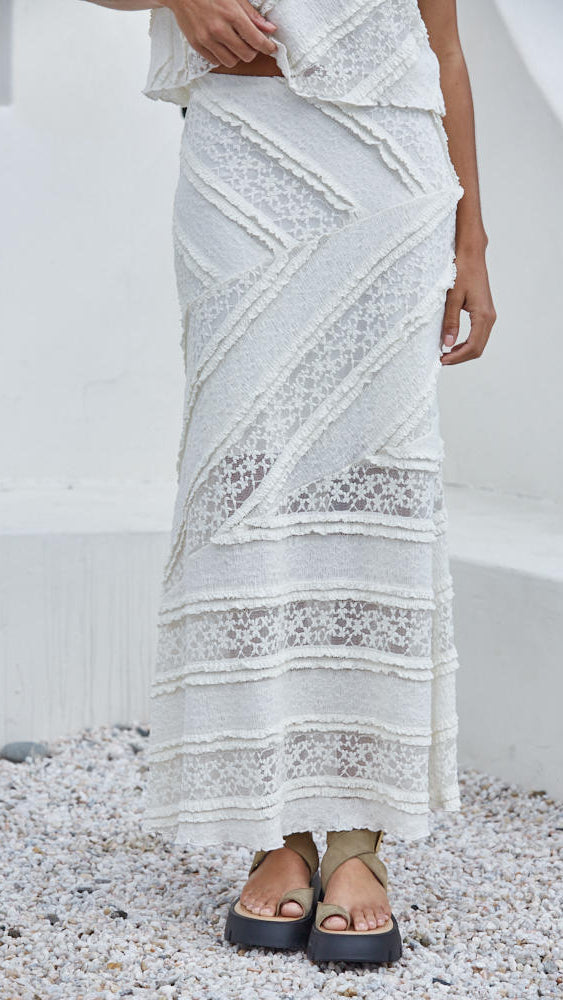 ARYA LACE SKIRT