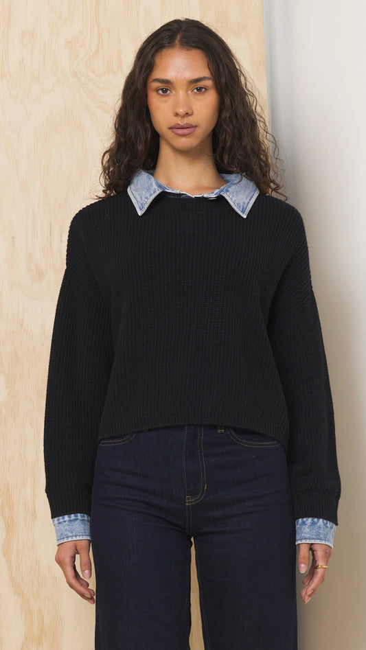 HENLEY DENIM SWEATER