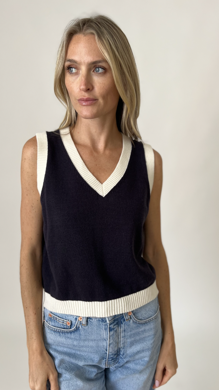 VIVIAN VEST
