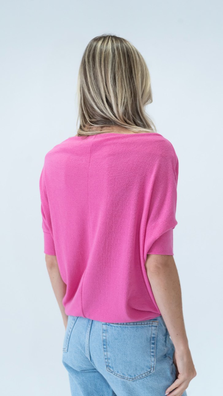 SHORT SLEEVE ANYWHERE TOP