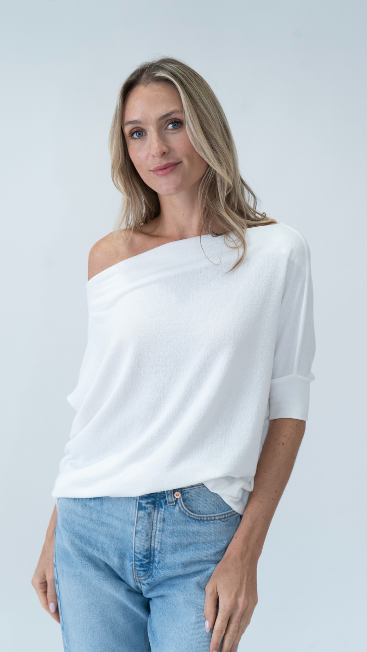SHORT SLEEVE ANYWHERE TOP