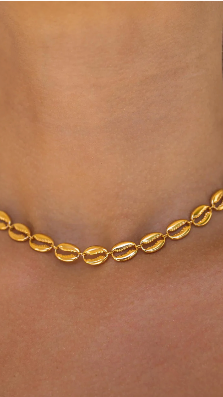 PUKA SHELL NECKLACE
