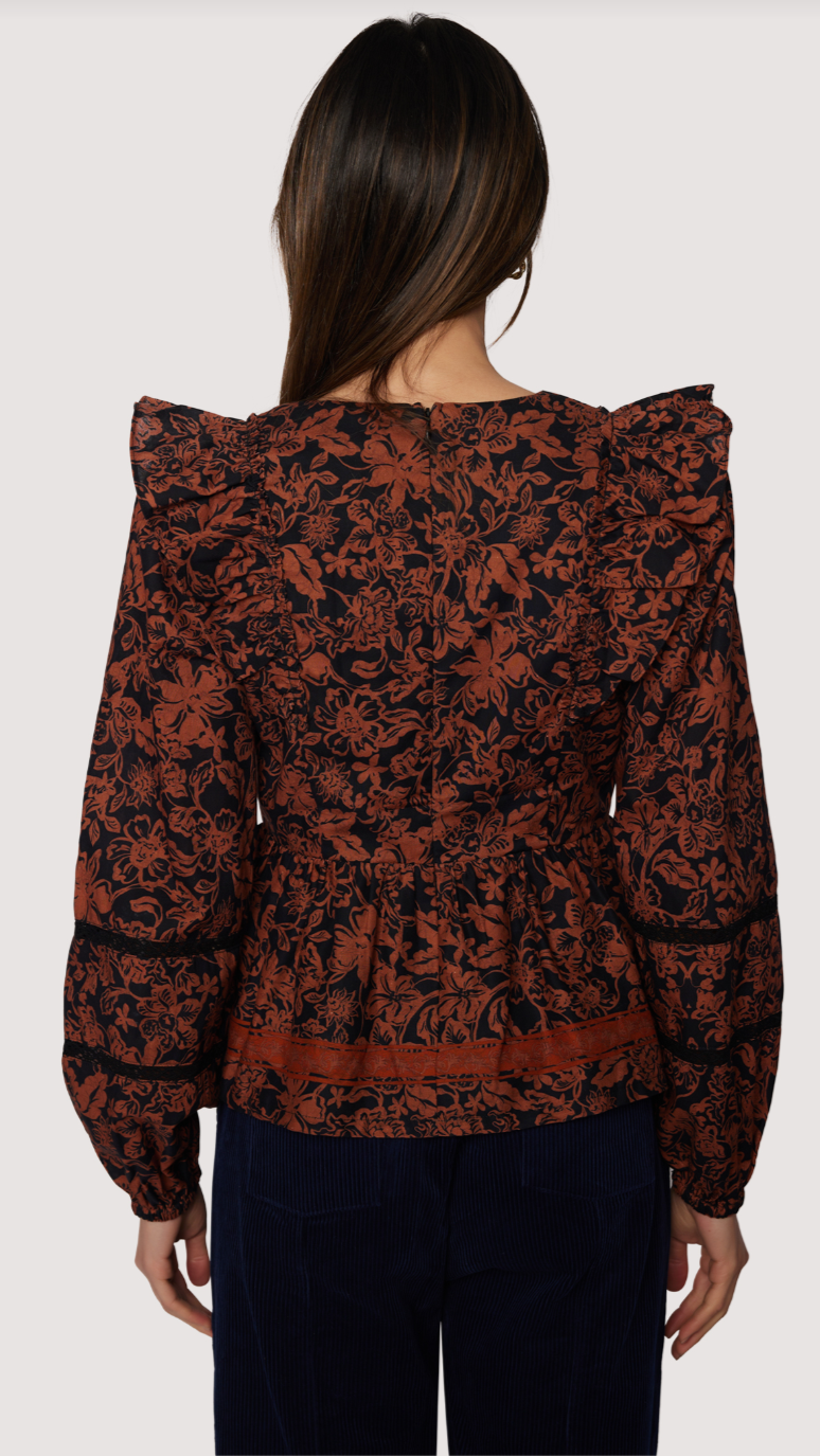 LADY OF SIENA TOP