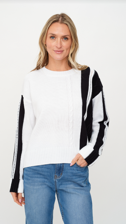 RUBY ABSTRACT SWEATER