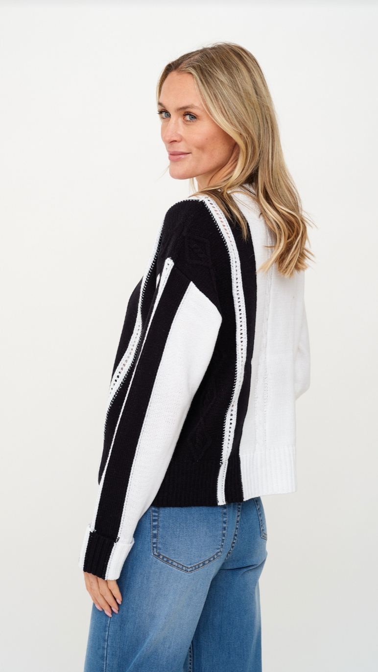 RUBY ABSTRACT SWEATER