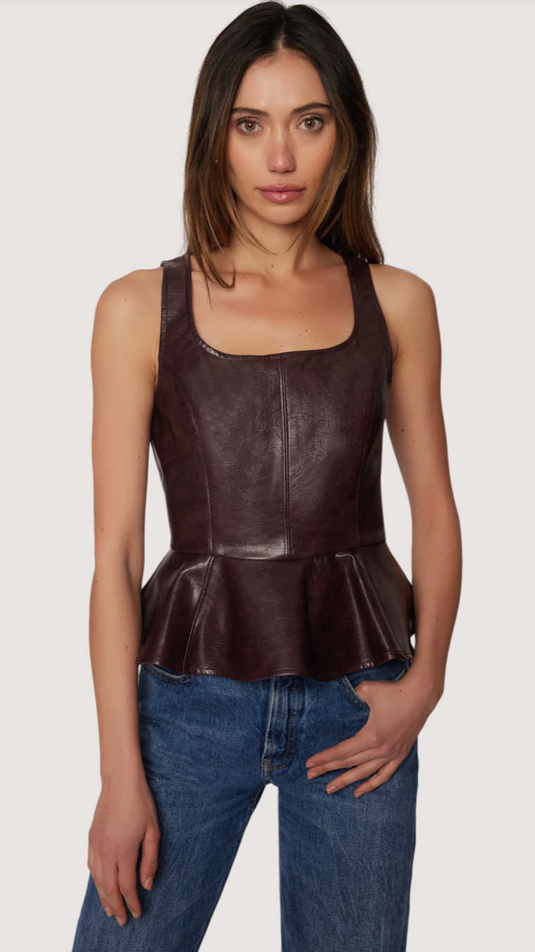 VALOR OF VENUS PEPLUM TOP