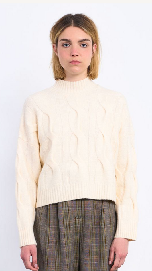 BELLA CABLE KNIT SWEATER