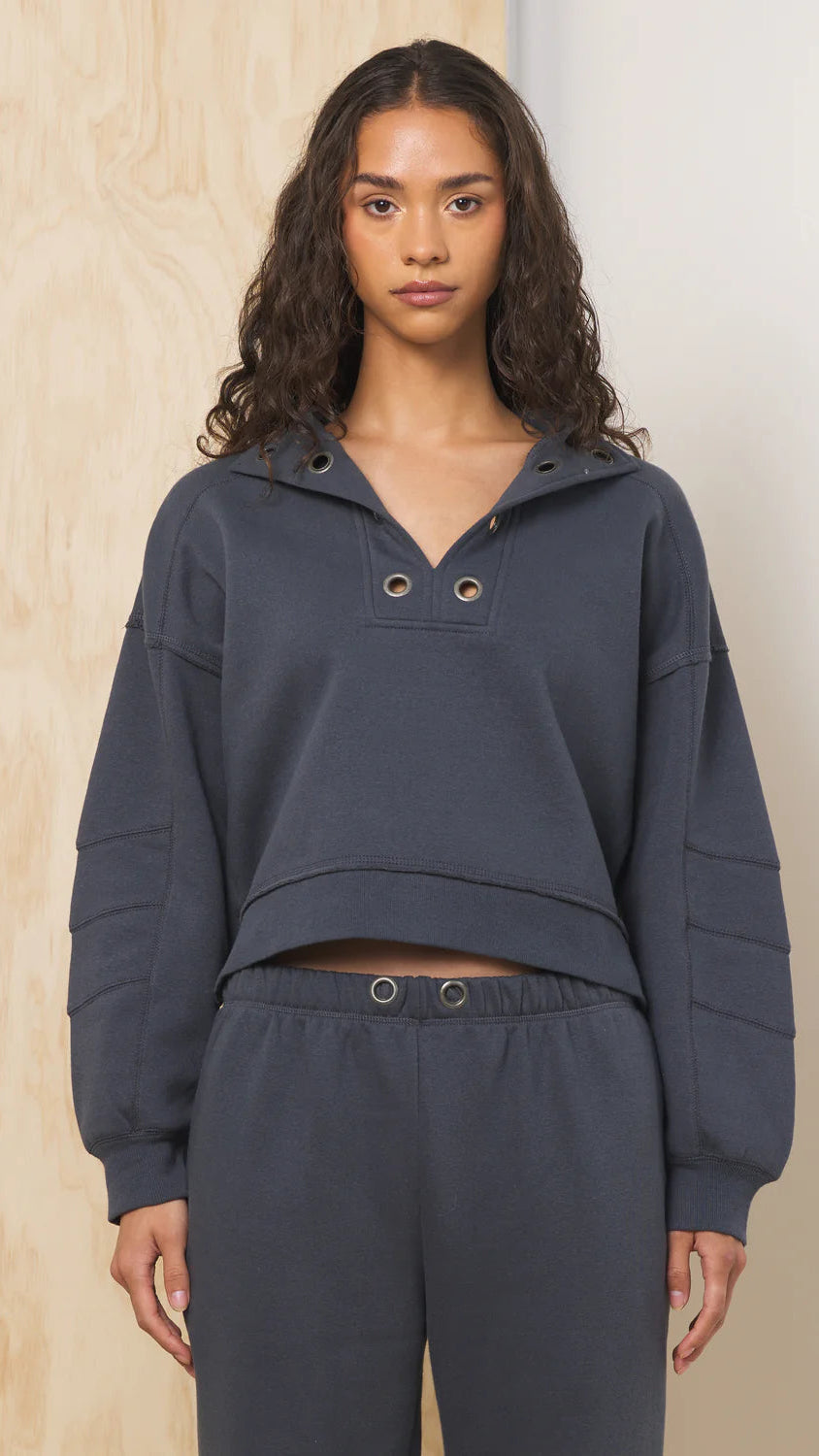 GROMMET SWEATSHIRT