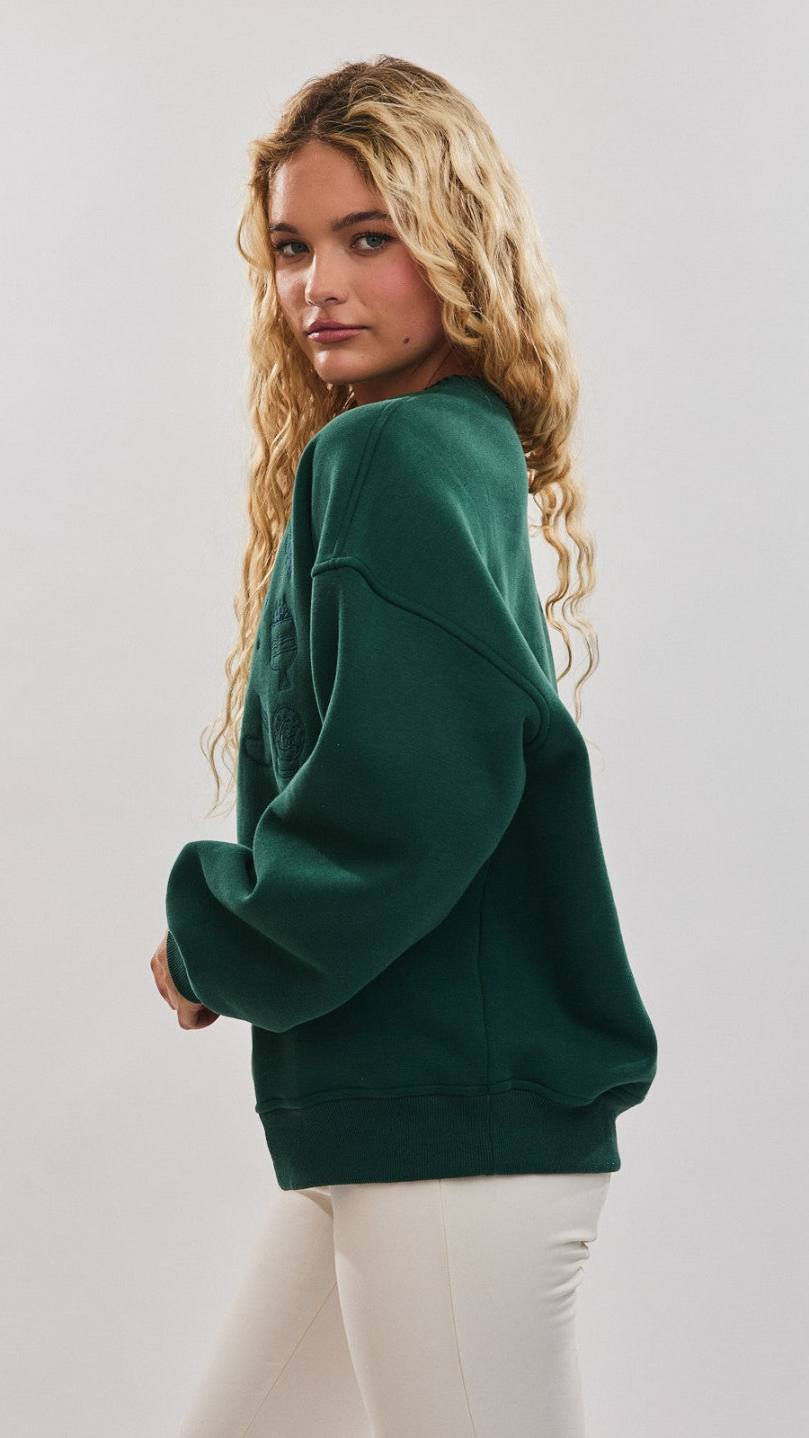 COZY CHRISTMAS SWEATSHIRT