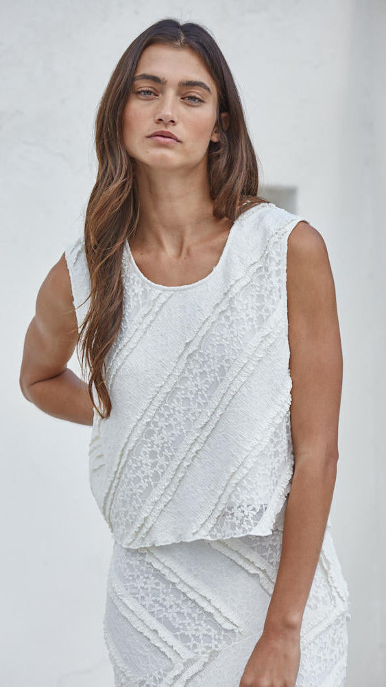 ARYA LACE TOP
