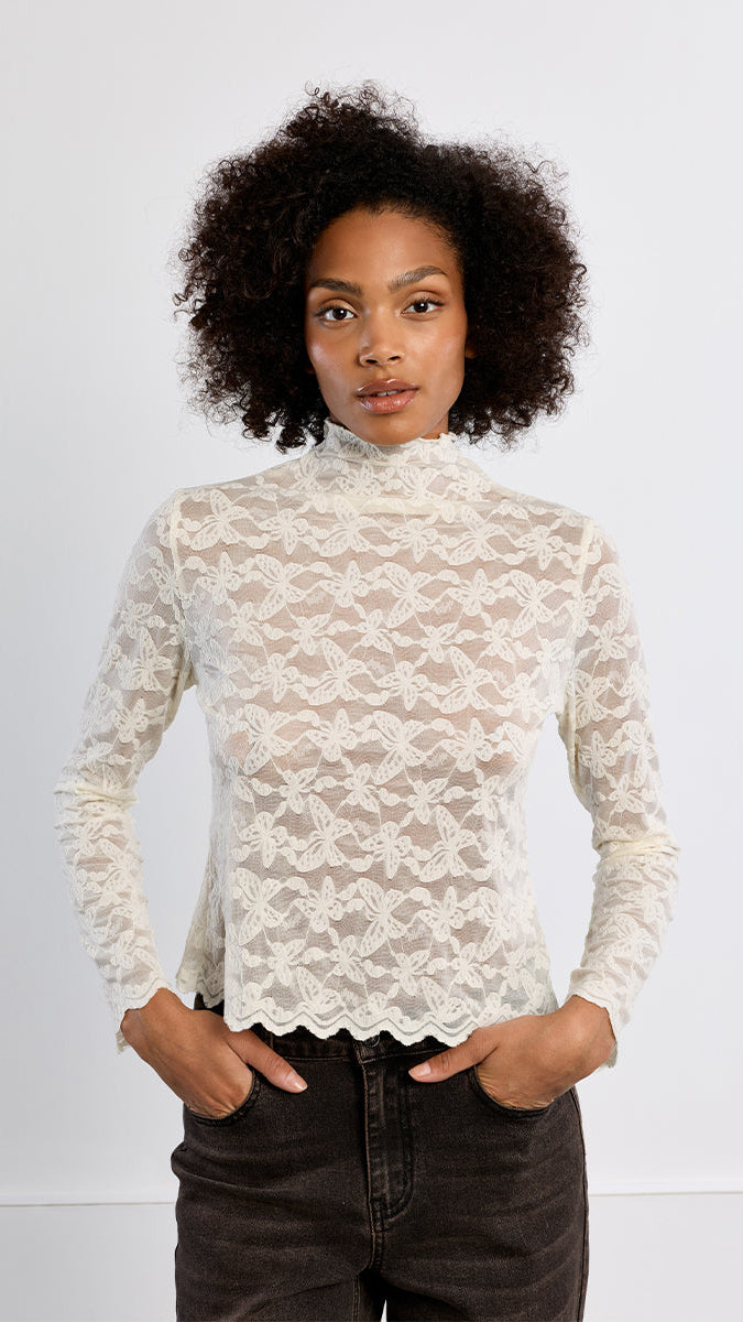 BIRDIE LACE TOP