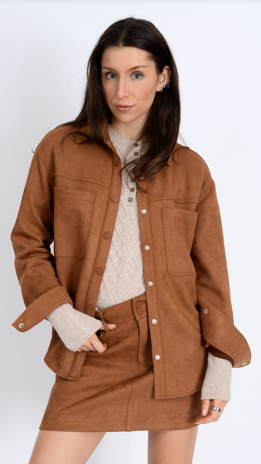 ALISHA BUTTON UP