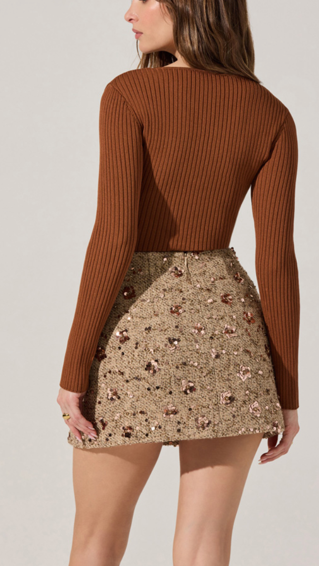 LYNLY SWEATER
