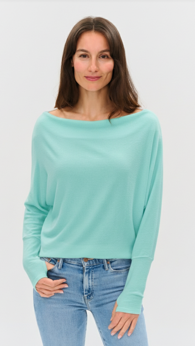 THE ANYWHERE TOP