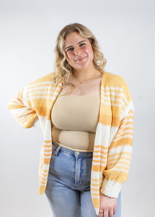 THE PEACHEST CARDI