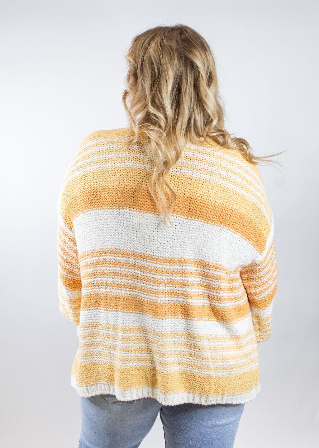 THE PEACHEST CARDI